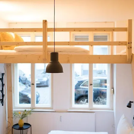 Cosy Box For 4 At Boxhagener Platz Apartment