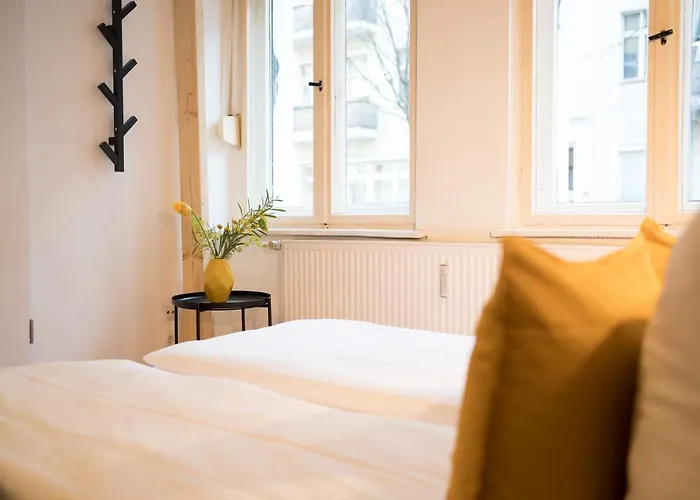 Cosy Box For 4 At Boxhagener Platz 公寓