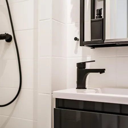 Cosy Box For 4 At Boxhagener Platz * Berlino